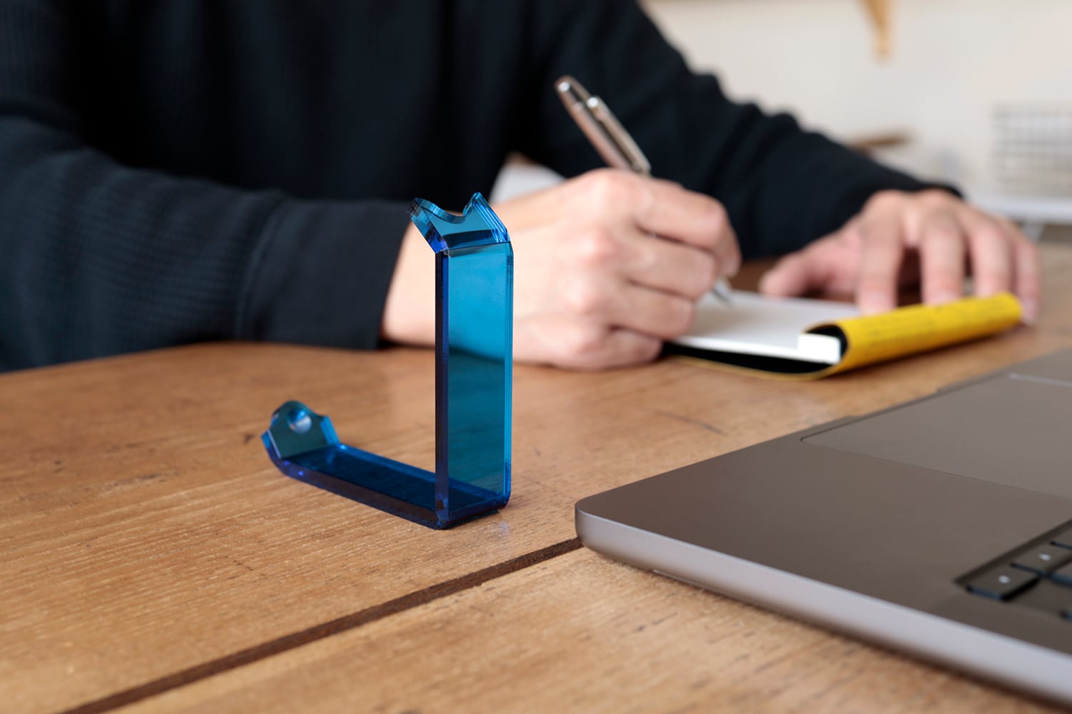 アクリルペンスタンド 1本のみ置ける PENSTAND【ONE】HIGH