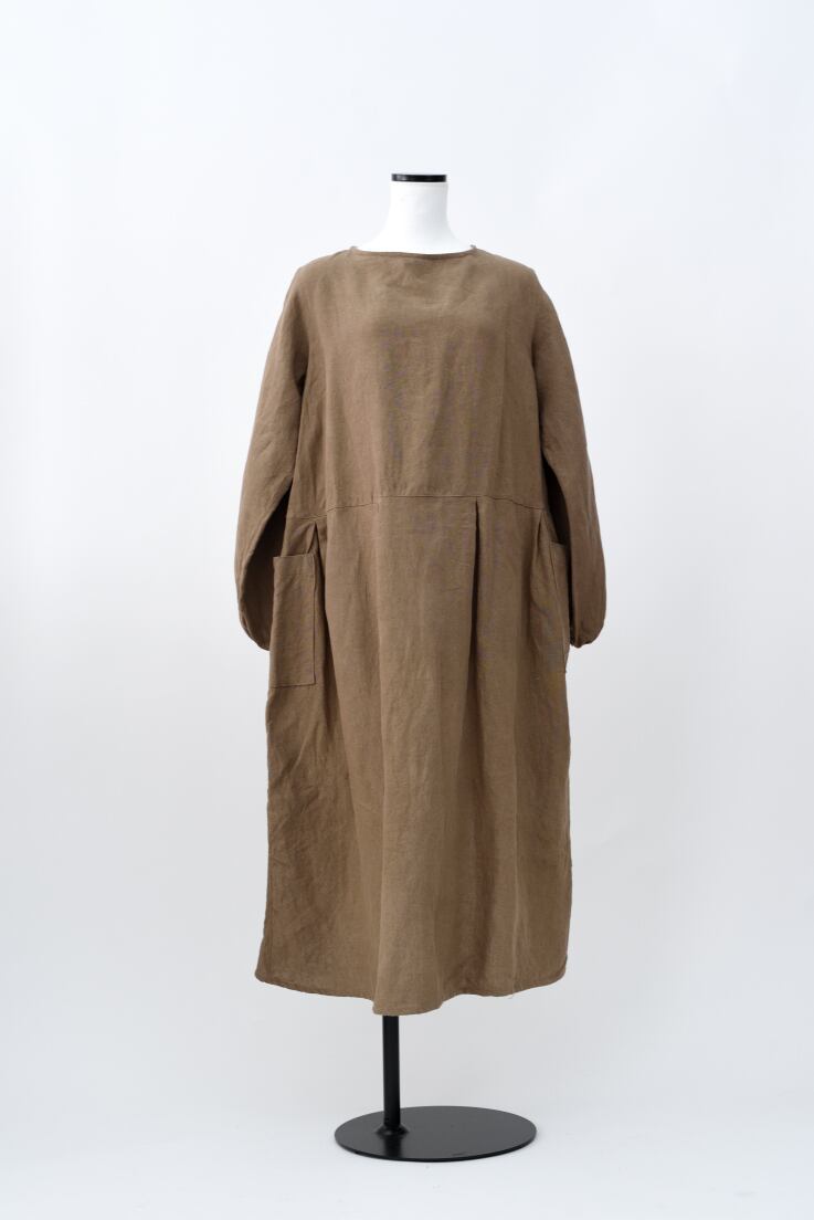 asabito リネン割烹着（天日ワッシャーキャンバス） | mikka jikka