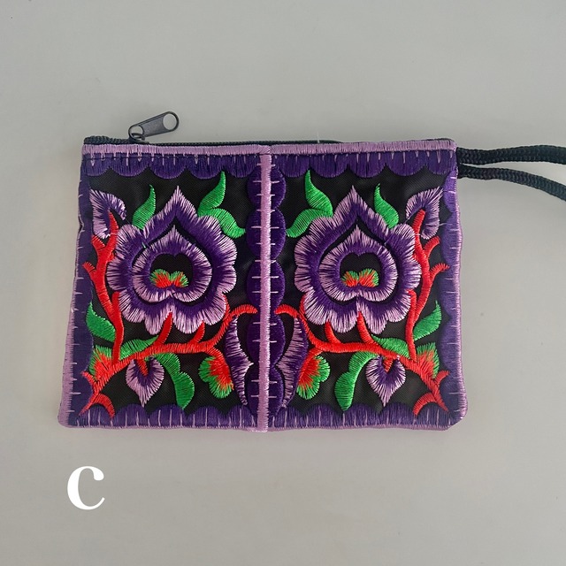 VIETNAM embroidery square poach