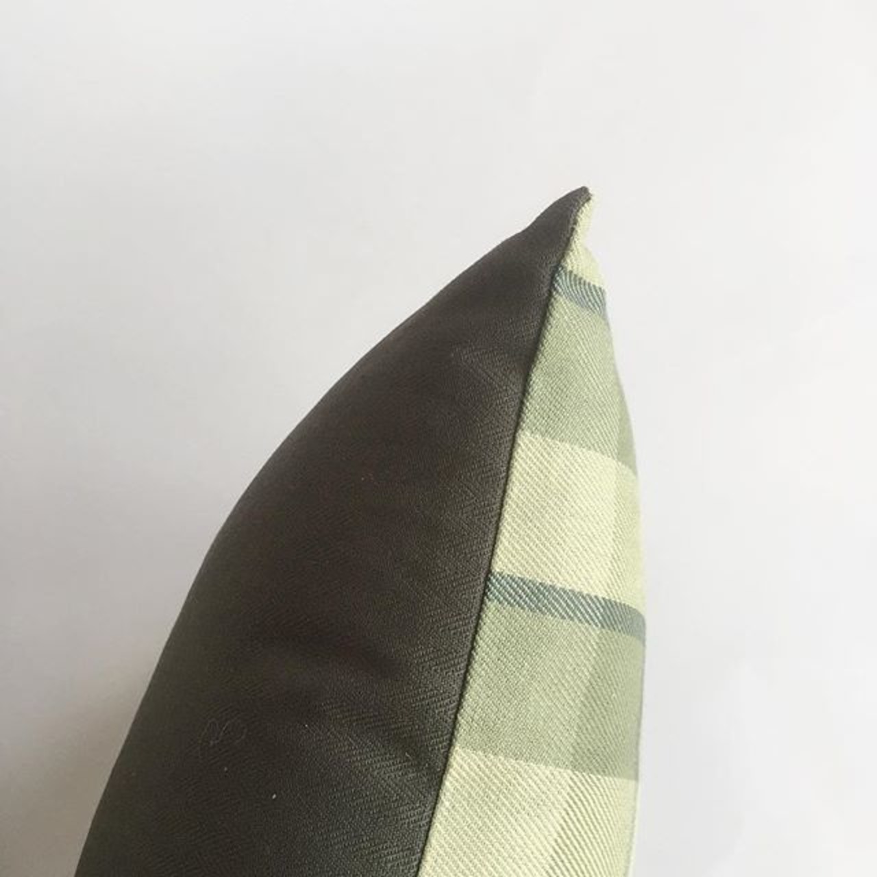 COWBOOKS / READING CUSHION / GREEN CHECK / カウブックス / リーディングクッション / グリーンチェック