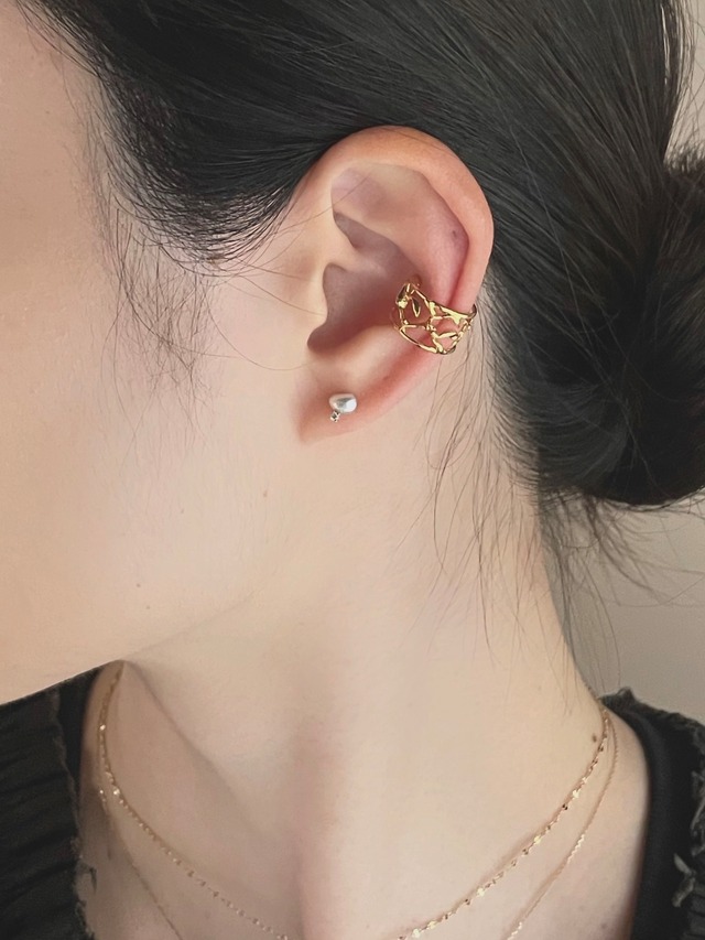 宿り木 Ear cuff