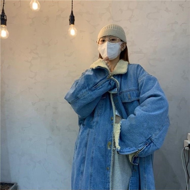 アウター レディース 送料無料 2色 デニムジャケット コートボア裏地  羽織り ロング丈 ミモレ丈 前開き 襟付き フロントボタン ウエストマーク ハイウエスト  体型カバー 脚長 細見え 華奢見え 下半身カバー お尻 太もも オーバーサイズ ビッグシルエット ワイド ゆったり ゆる 楽ちん カジュアル マニッシュ ボーイッシュ 大人可愛い ラフ こなれ感 クール おしゃれ お洒落 大人女子 ルーズ 楽ちん モテ 普段使い 着回し 重ね着 ブルー 春服 秋服 10代 20代 30代 おでかけ トレンド