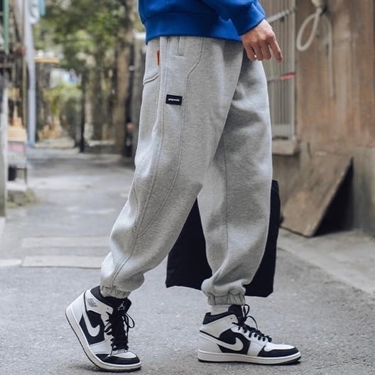 アーバンテーパードスウェットパンツ J0336