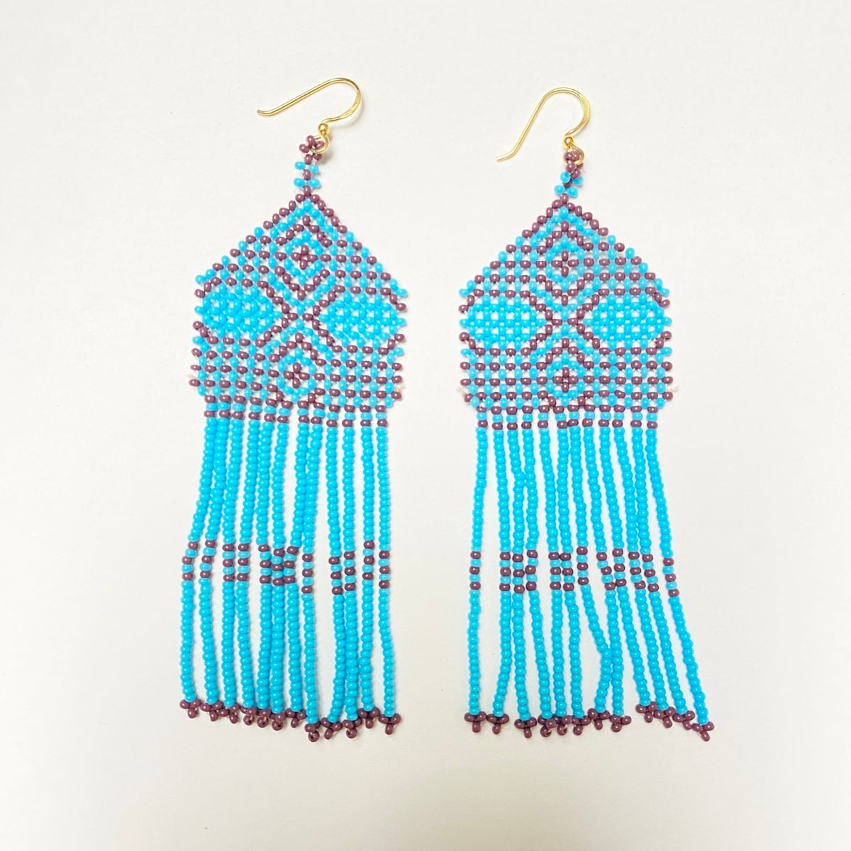 ブラジル先住民族 ワウラー族 ビーズピアス ワイド (両耳セット