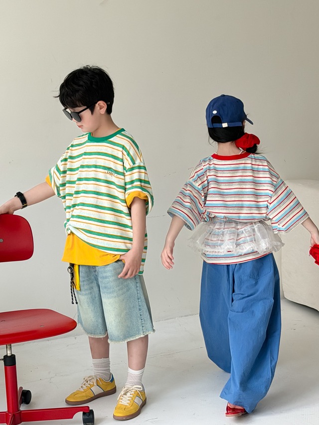 【KID】配色クルーネックストライプ英字ロゴ半袖Tシャツ - 20