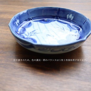 【長期在庫品SALE】有田焼　古染しぐれ図六方取皿 21-064