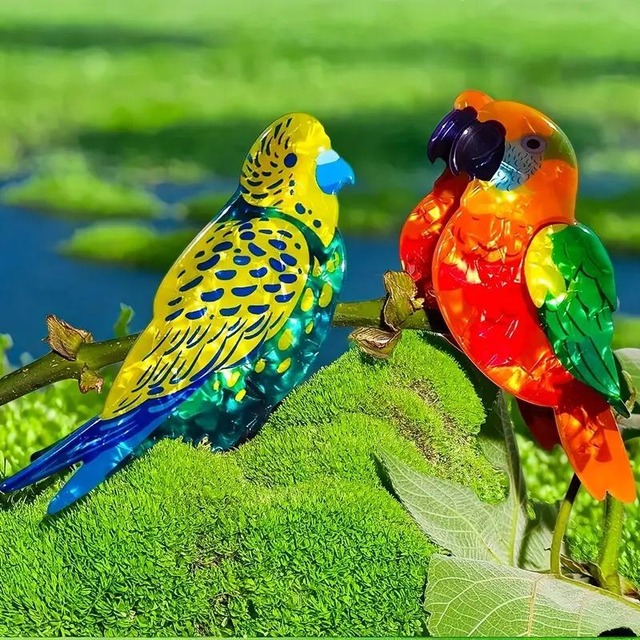 Z11 - Colorful Bird Hair Clip