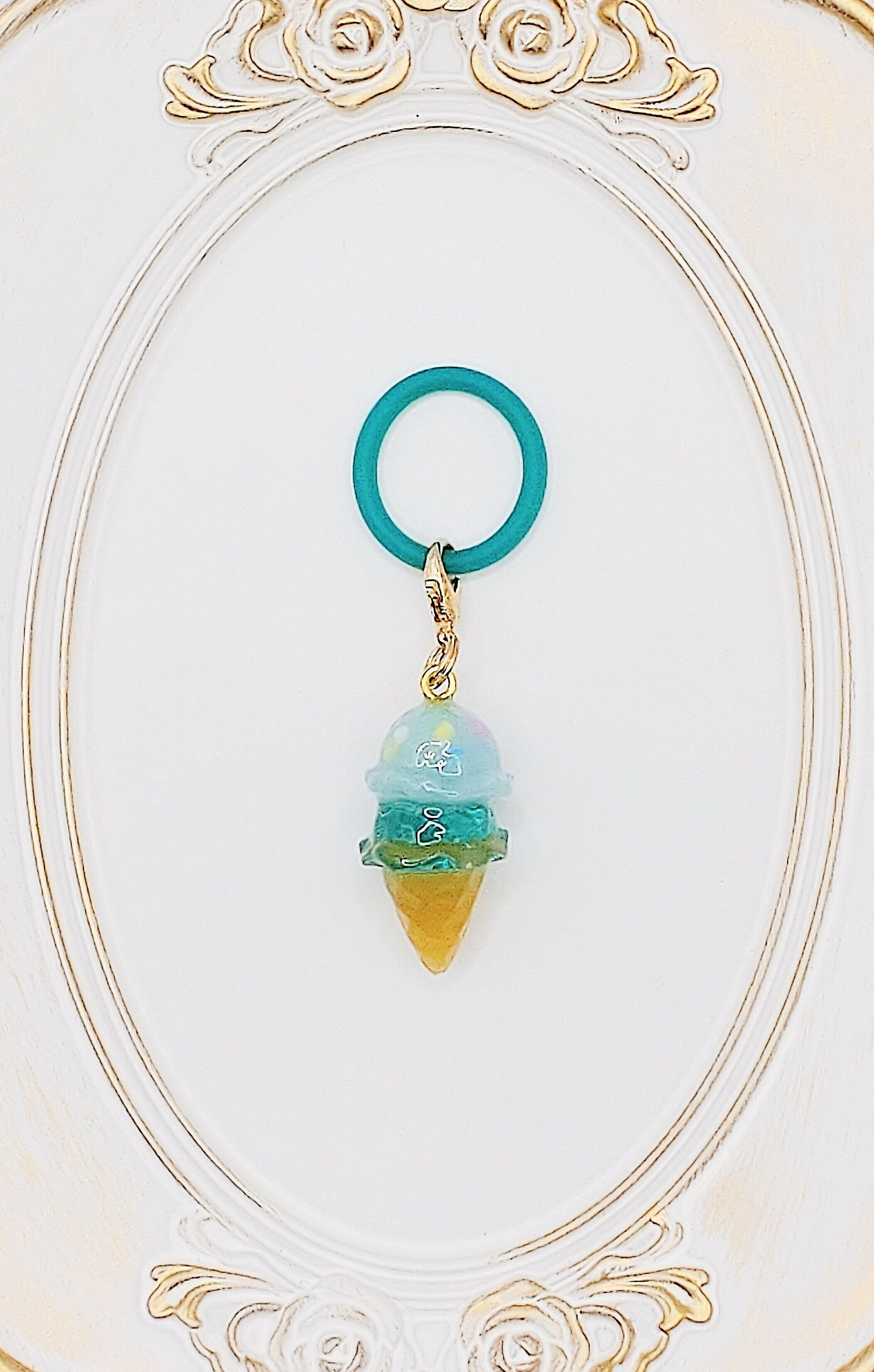 No.69 レジン ヘアゴム キーホルダー ピンバッジ 猫ねこハロウィン No