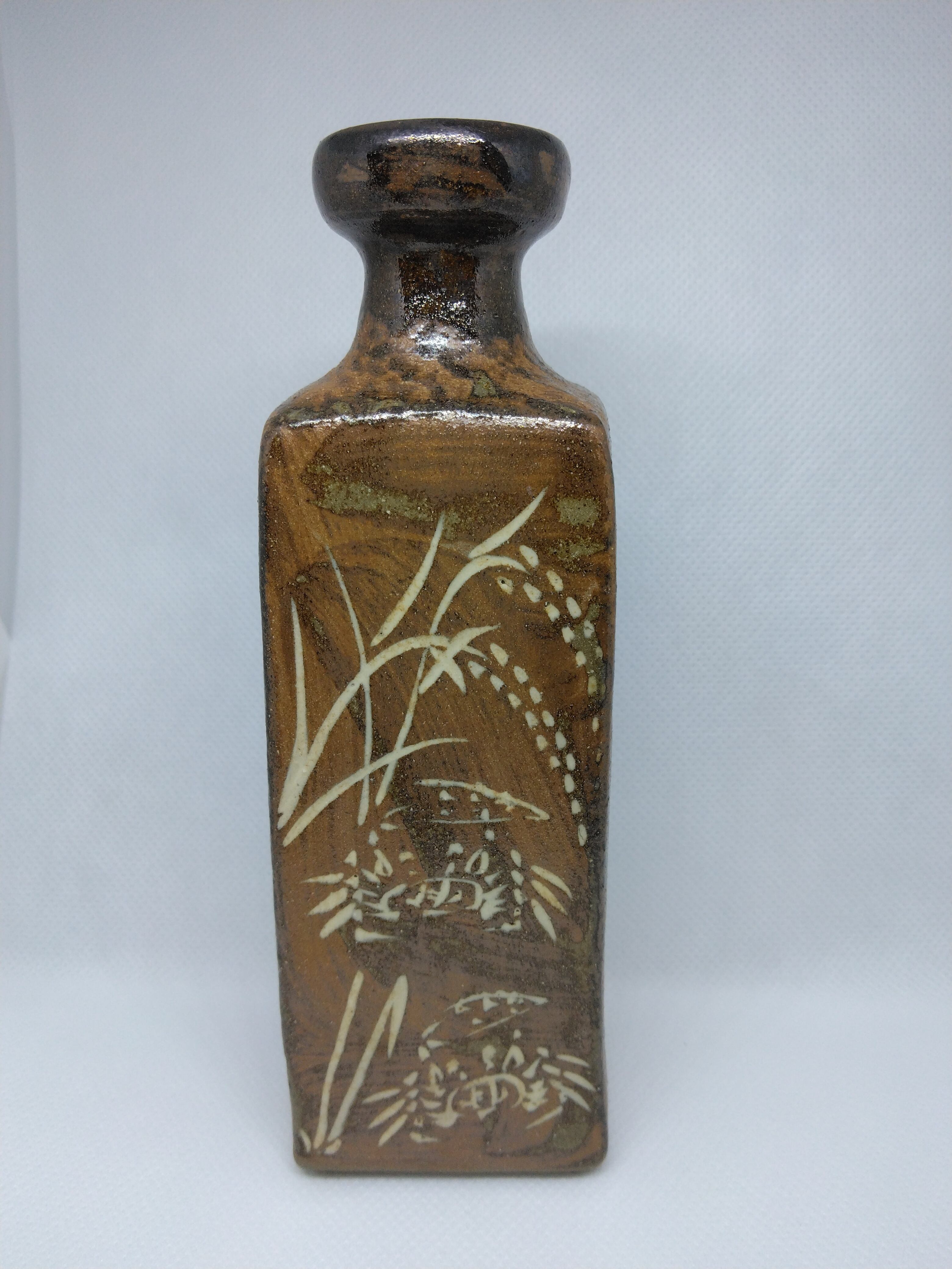 壺屋焼　花瓶 壺屋焼 人間国宝 金城次郎作 海老魚文花瓶 （箱直筆） – 生活