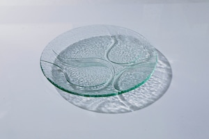 昭和型板ガラス「つた」4mm厚　円形　大（Φ180mm）