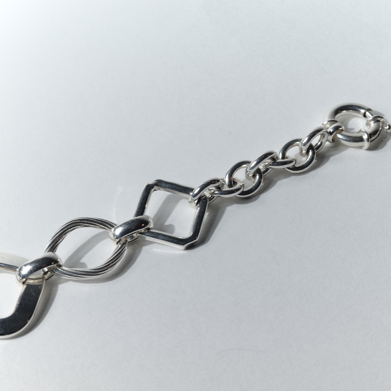 SQUARE CHAIN BRACELET