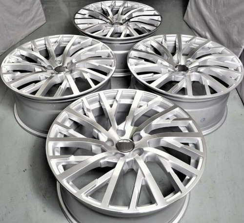 ★アウディ20 インチシルバーホイール4本セット アウディA4 S4 A6 S6 RS6 A8 S8 TT Q3 ☆ 1354