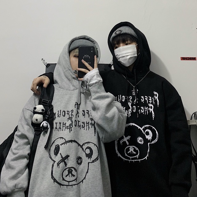 121 レディースファッション トレーナー パーカー 病みかわ ユニセックス ペアー 秋冬 トップス 新作 くまさんプリント カップルの男女 More Lluze モア ルーゼ