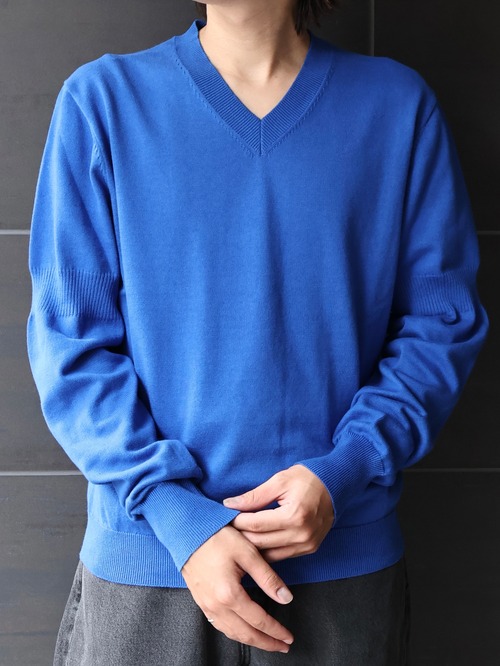 【AWARE/26AW】DOMANI V-NECK SWEATER/blue