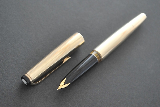 '60s　モンブラン マイスターシュテュック Ｎｏ ８４　MONTBLANC MEISTERSTUCK No 84　（細字）　18K　　　　　01796