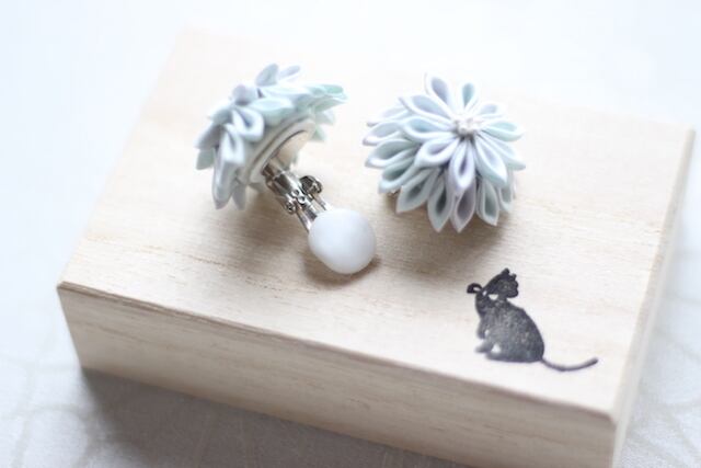 つまみ細工 イヤリング