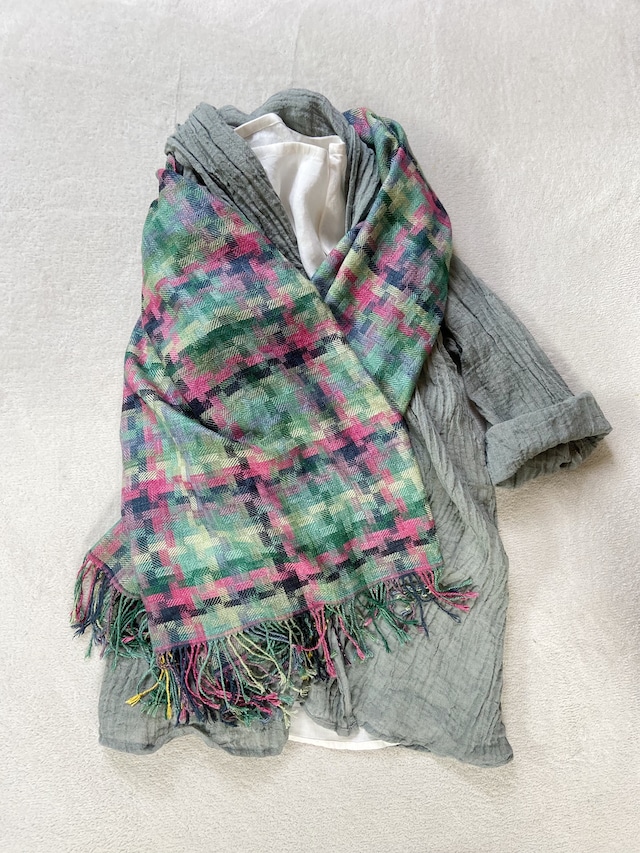 Hand-woven scarf / Ores  手織りシルクのショール 鉱石 （short)