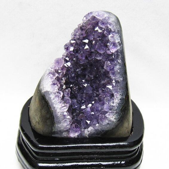 アメジスト クラスター ウルグアイ産 アメジスト 原石 amethyst 台座付属 一点物 182-8725