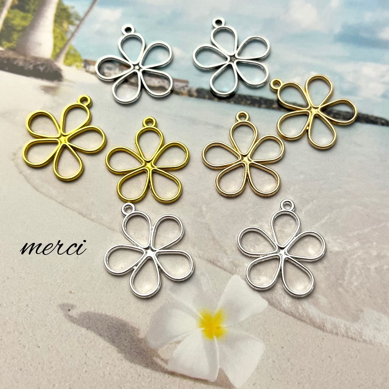 【4個】フラワー空枠フレームチャーム/花/プルメリア