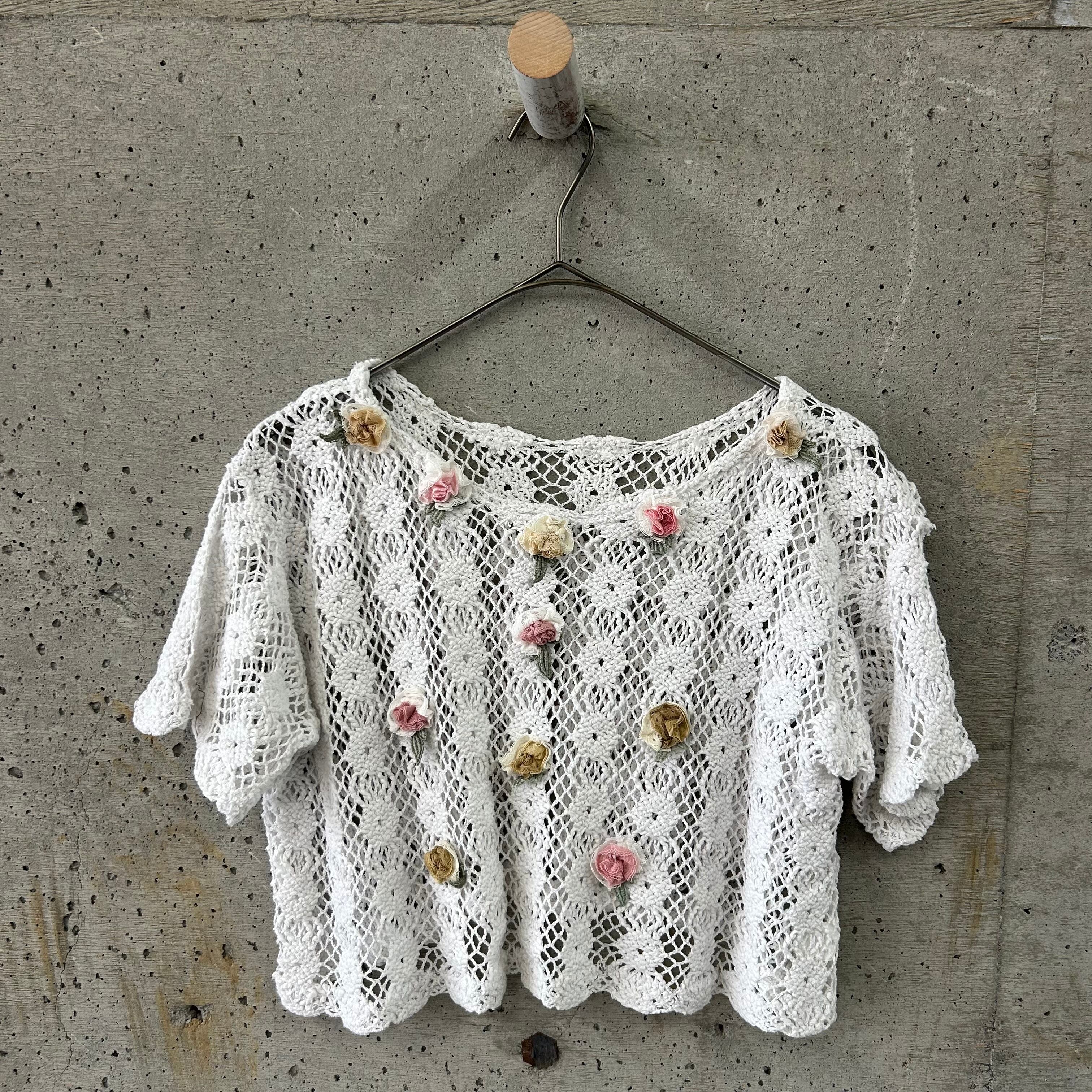 Floral motif crochet top
