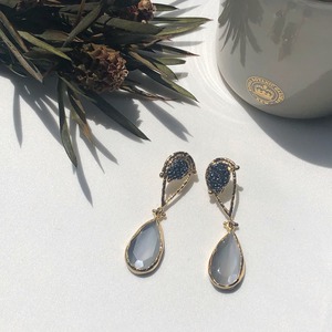 【London collection】Moonstone pierce