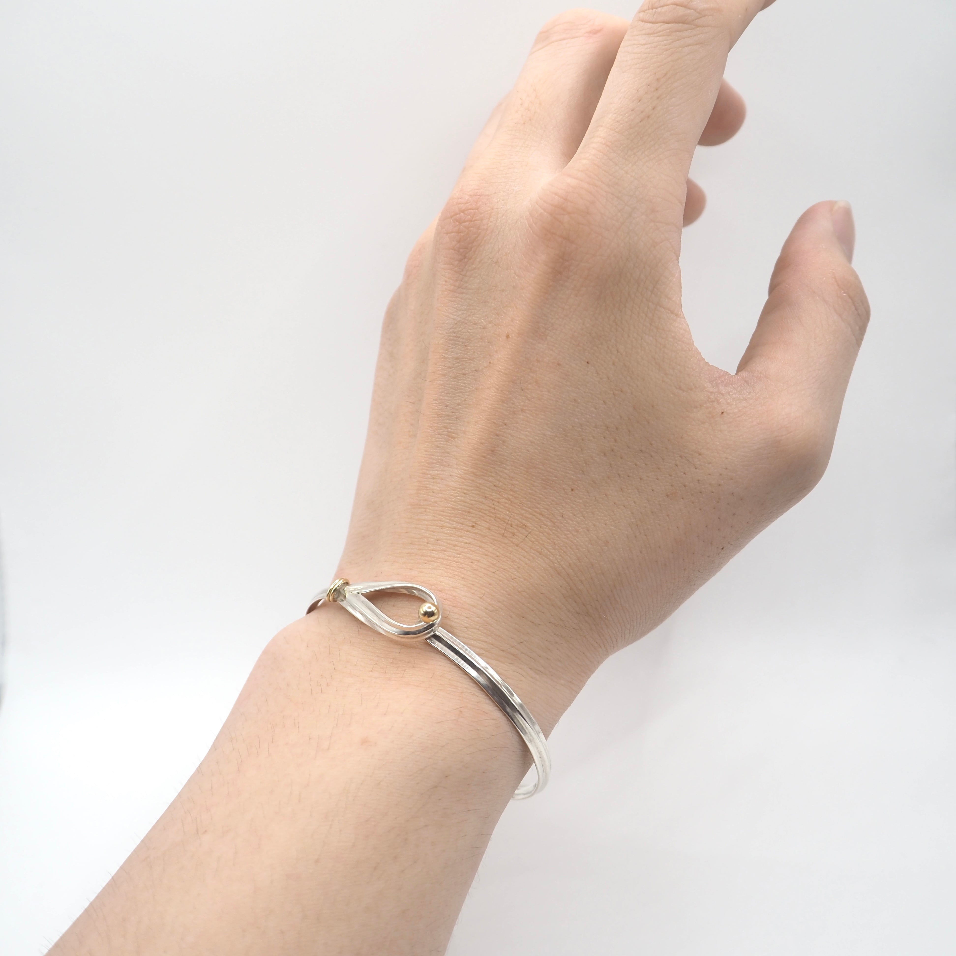 Tiffany & Co. シルバー925 k18 フック&アイ バングル Tiffany&Co. フック&アイバングル シルバー925 K18 ティファニー