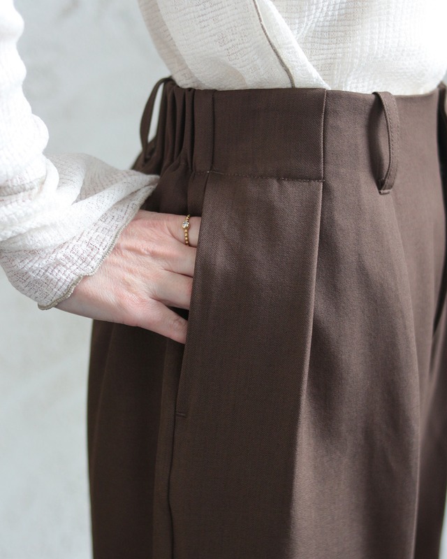 【hunch】ポリツイル タックパンツ　(250963)