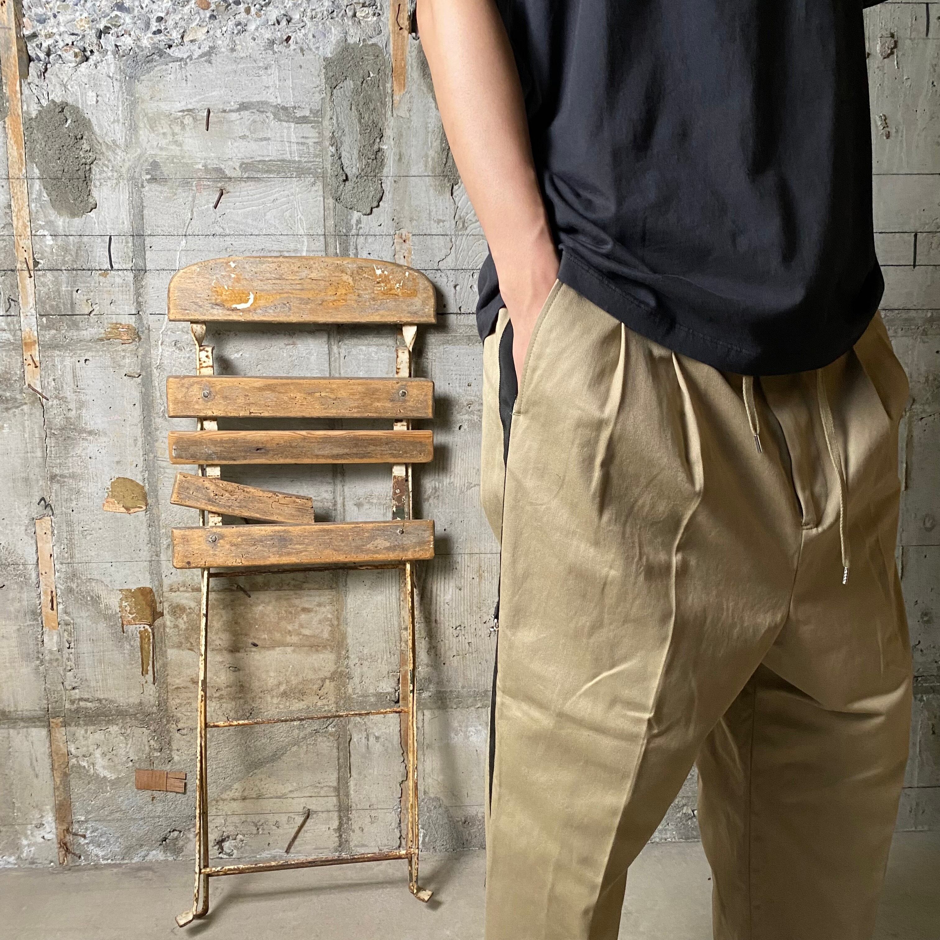 TAKAHIROMIYASHITA The SoloIst.【タカヒロミヤシタ ザ ソロイスト】side tape adjustable length  2 tucks work pant (sp.0011SS23 Col : khaki x black / SIZE46). | glamour