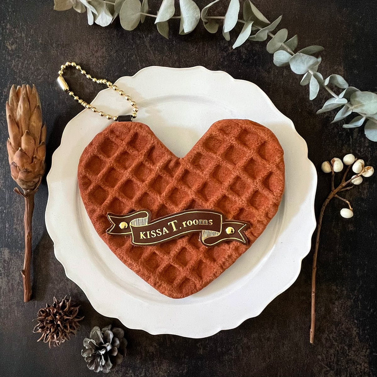 革のワッフル・ハートポーチ（プレーン） | キッサ・ティールームス