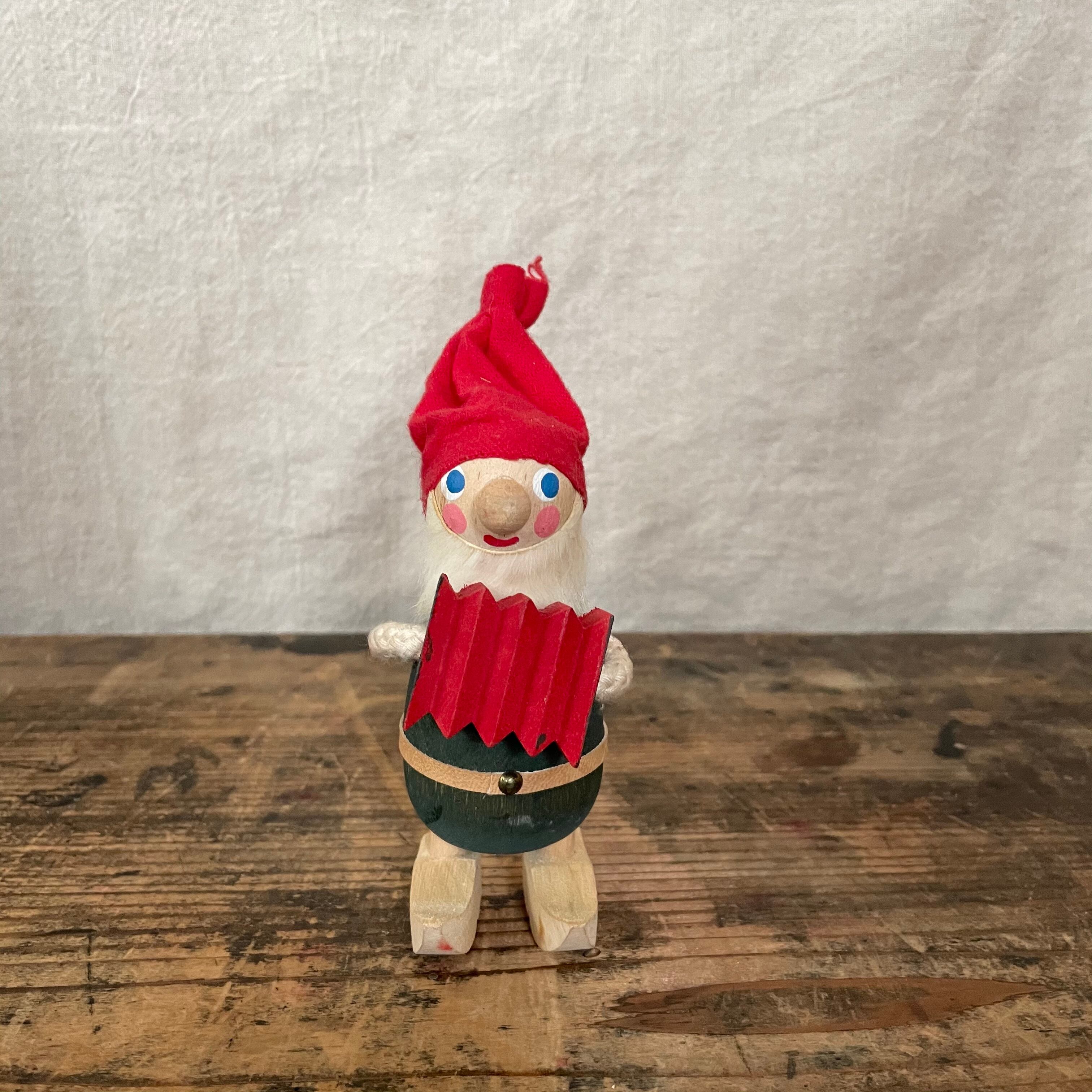 アコーディオン持ちトムテ