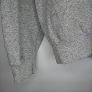 ギルダン　クルーネック　スウェット　トレーナー　スカルプリント　グレー