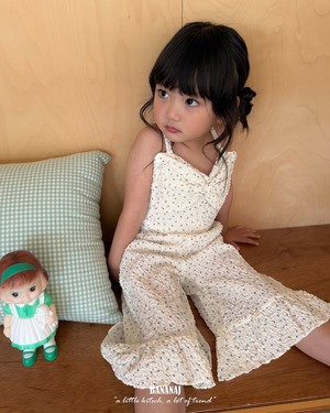 送料無料【予約】tinkerbell ribbon top(flower) /BANANA.J