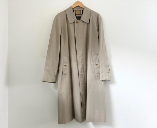 90s Burberry's Balmacaan coat BEIGE MADE IN ENGLAND