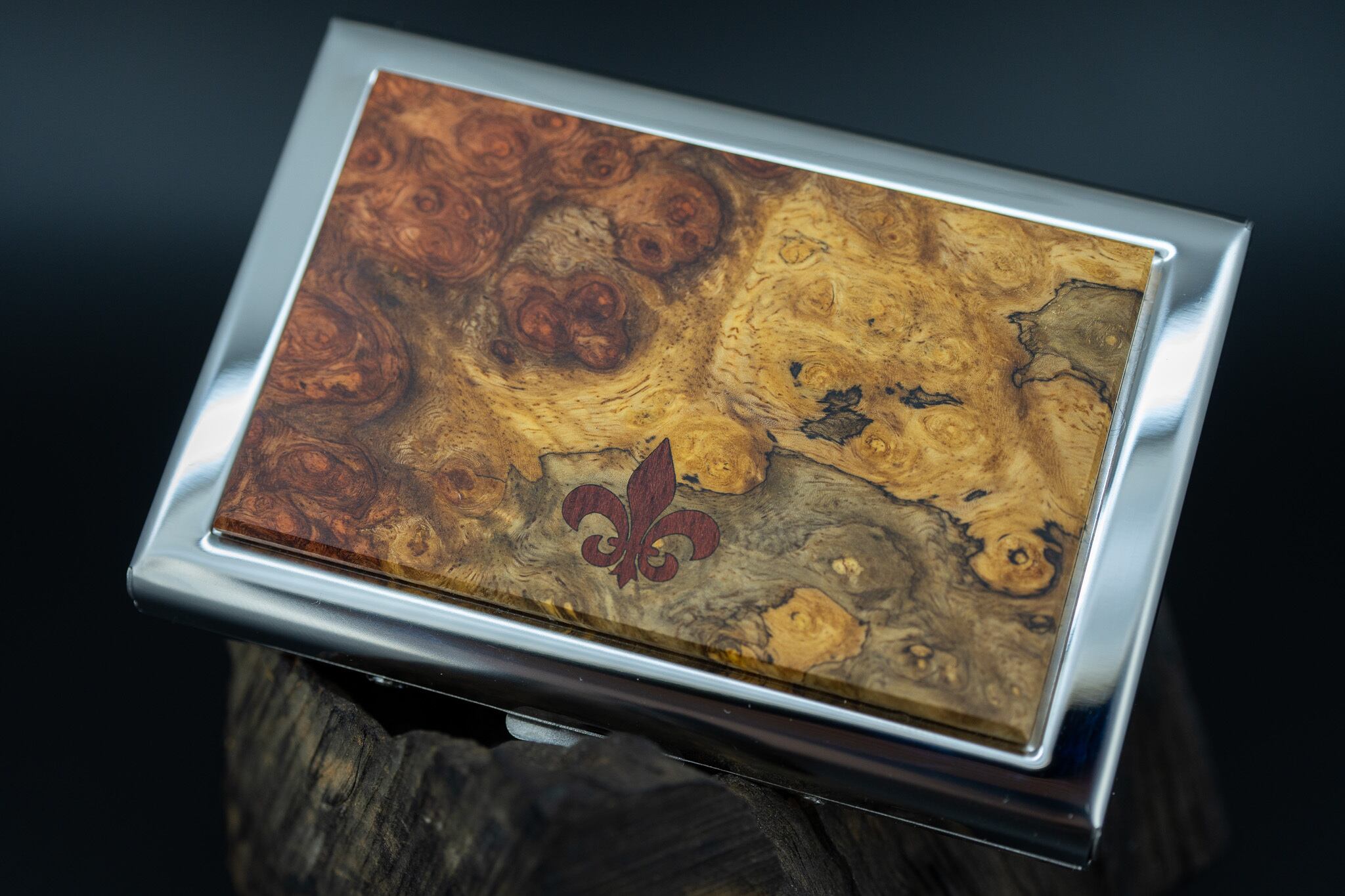 ※【朱色の銘木】 花梨紅白 カードケース silver フルールドリス