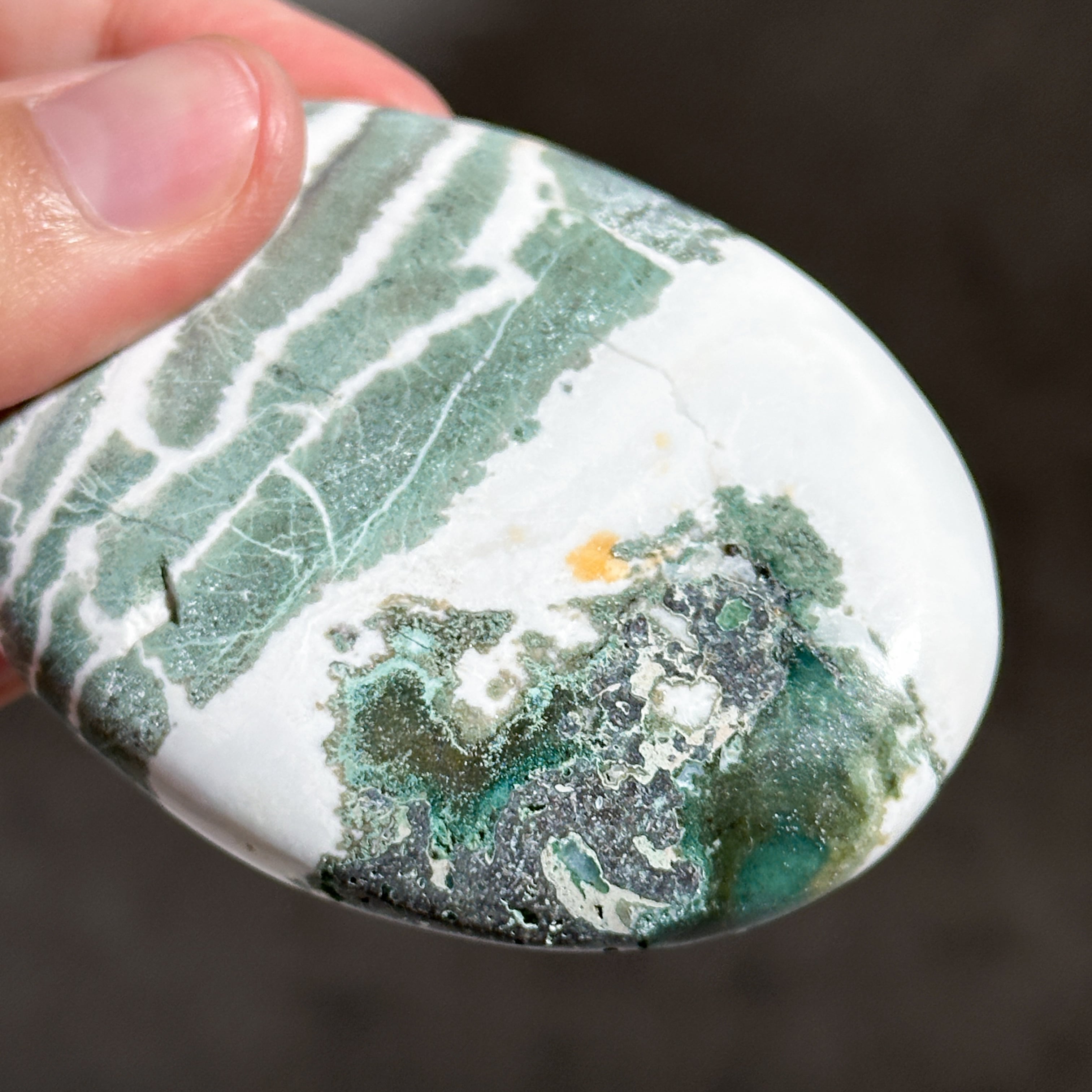 グリーンサードオニキス パームストーン42◇ Green Sardonyx ◇天然石