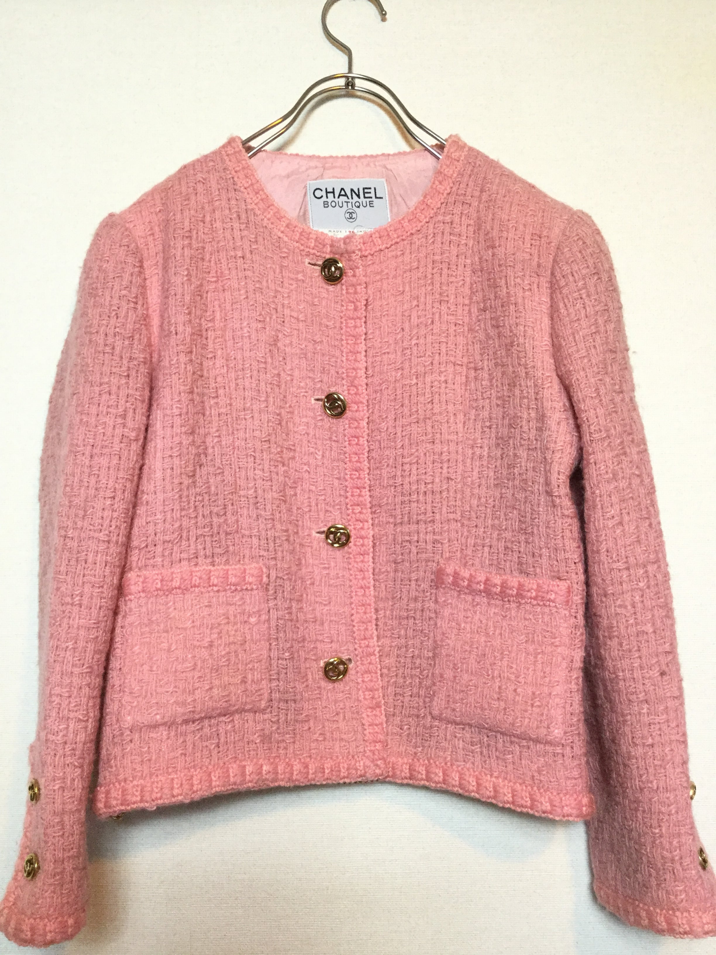 CHANEL ツイード セットアップ ノーカラージャケット ピンク | MIKOTONORI.