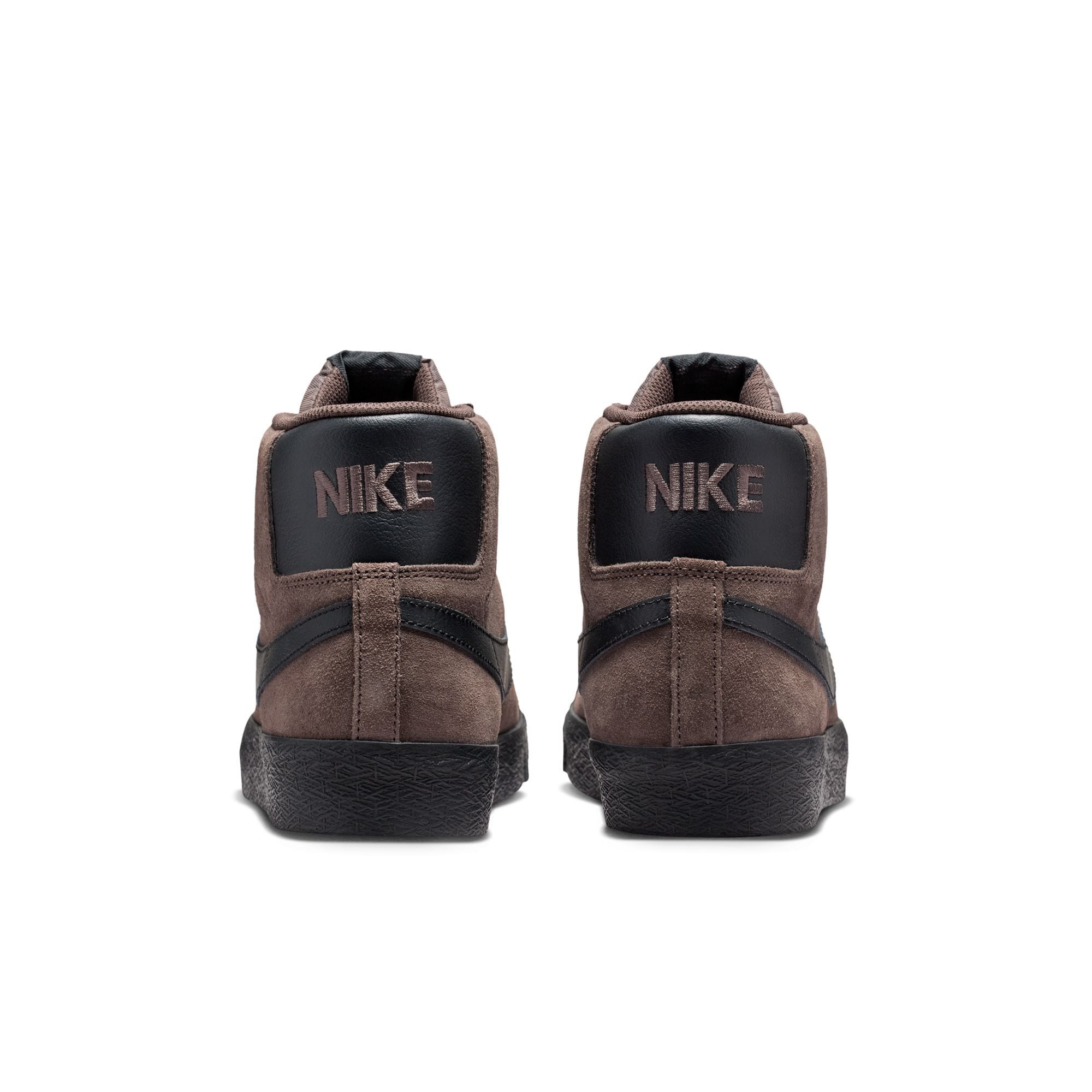 NIKE SB 】