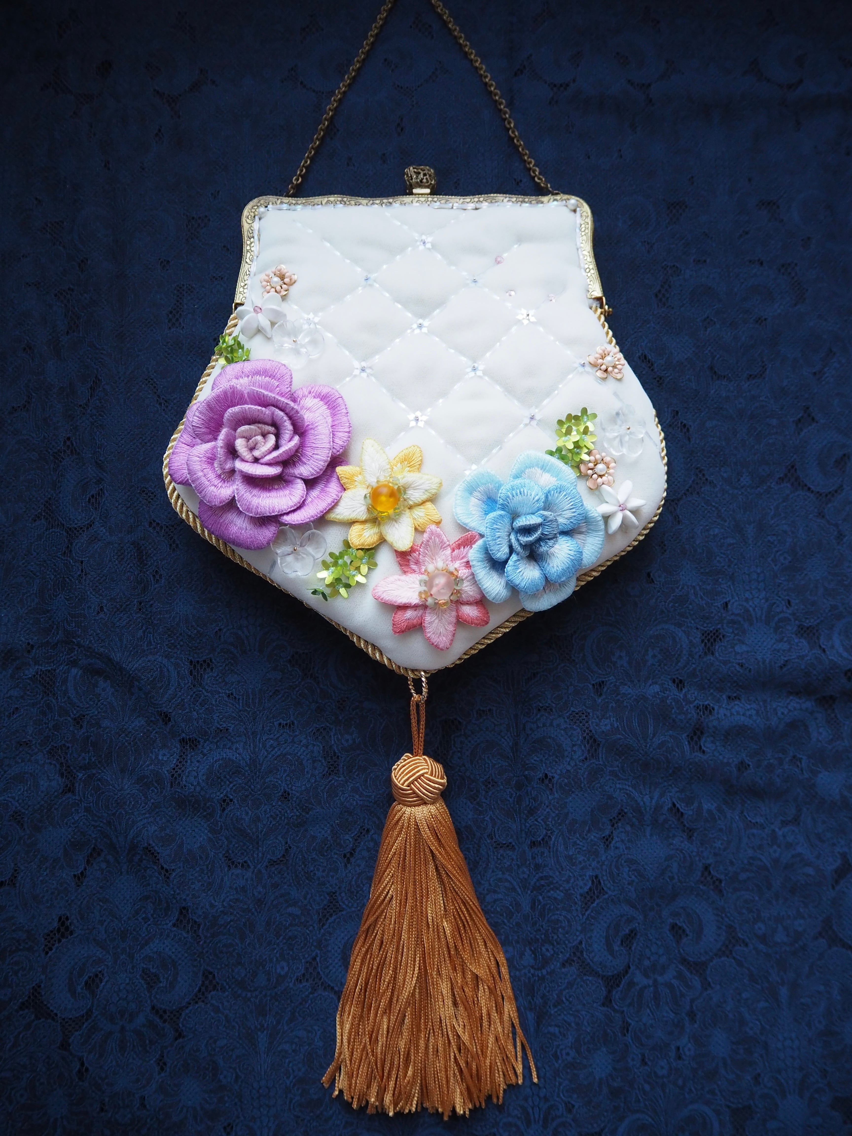 Iris Bijoutier アイリス ビジュティエ