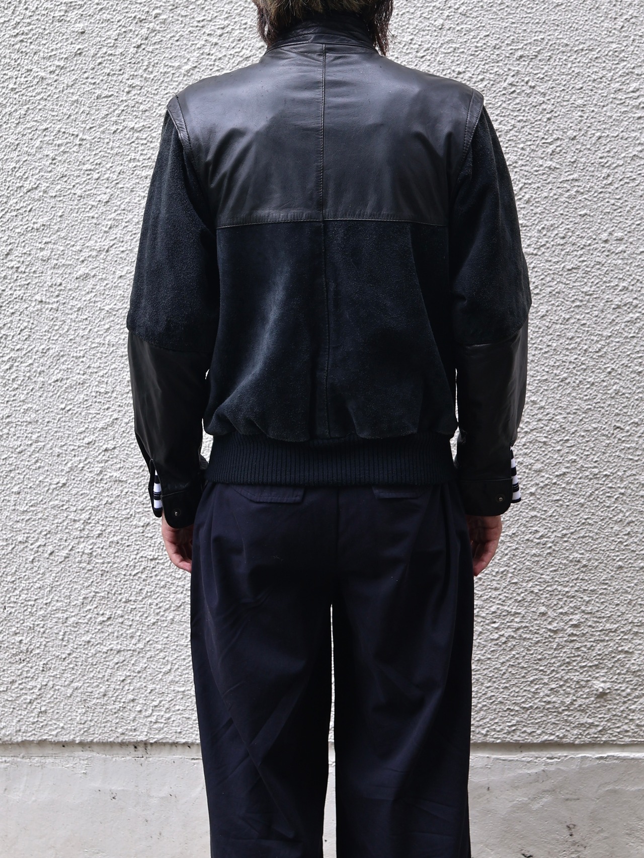 material switching leather blouson