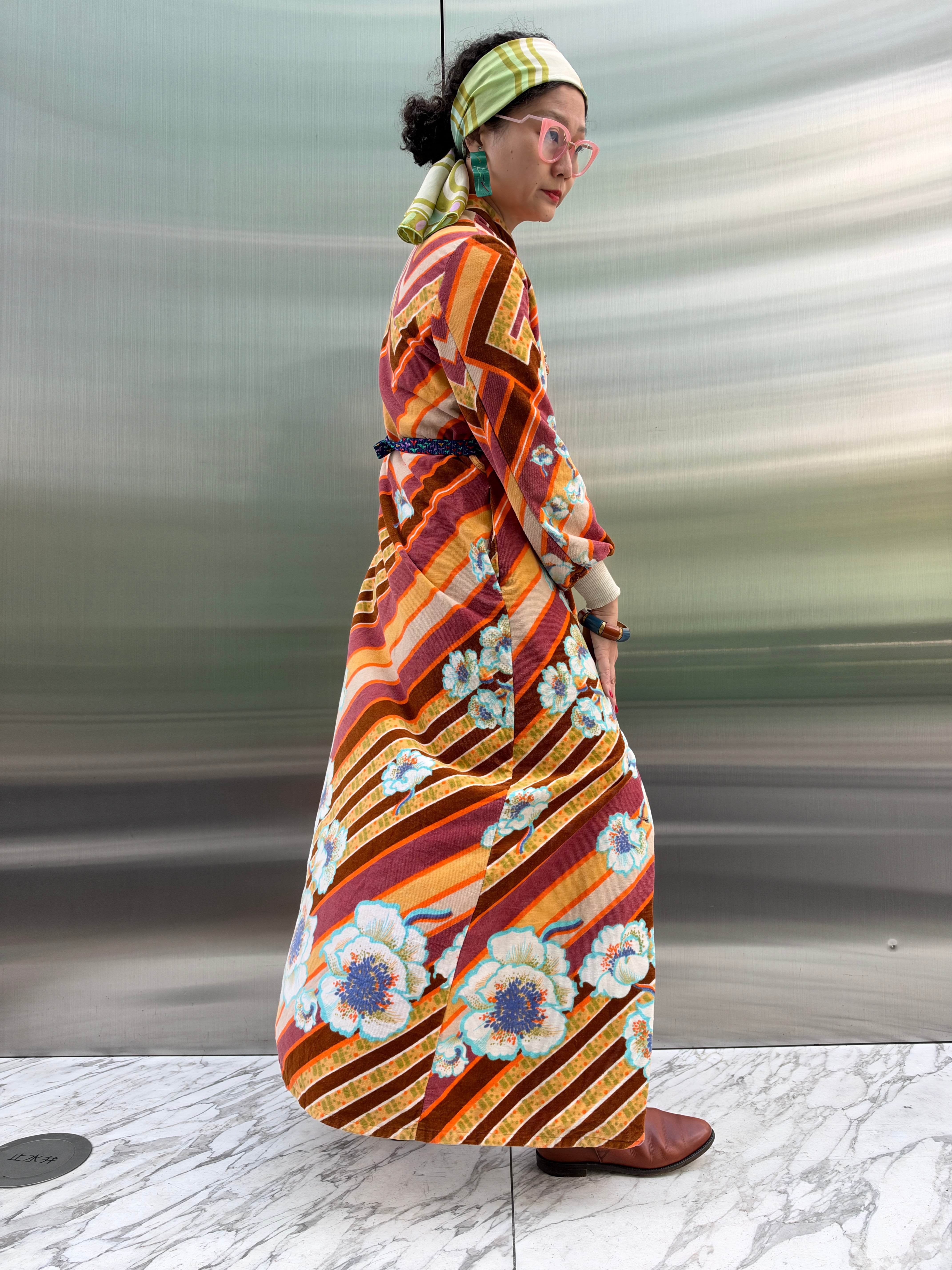 70s Euro vintage floral pile coat