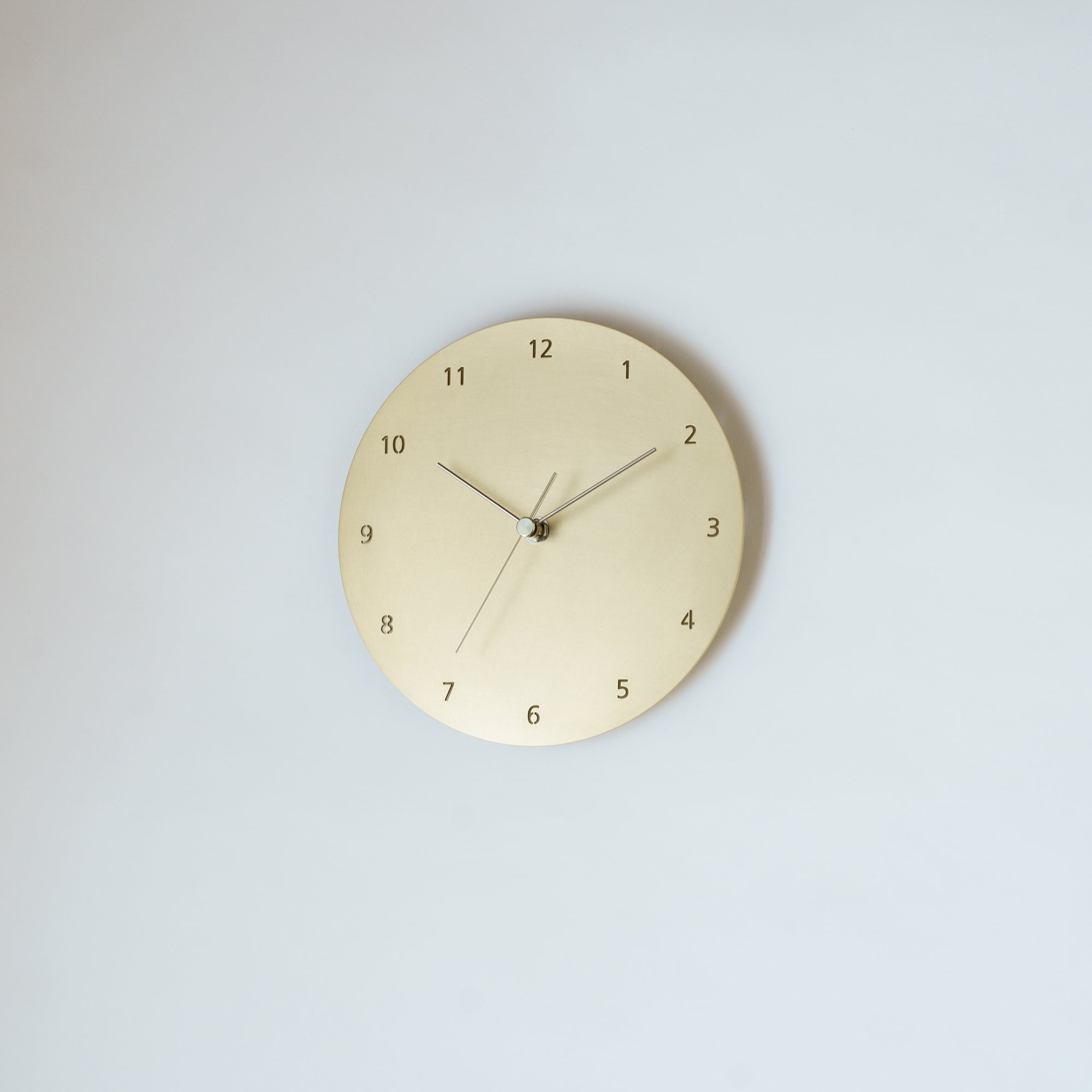 minimal wall clock 220 _ number / brass 壁掛け時計 220 数字 / 真鍮