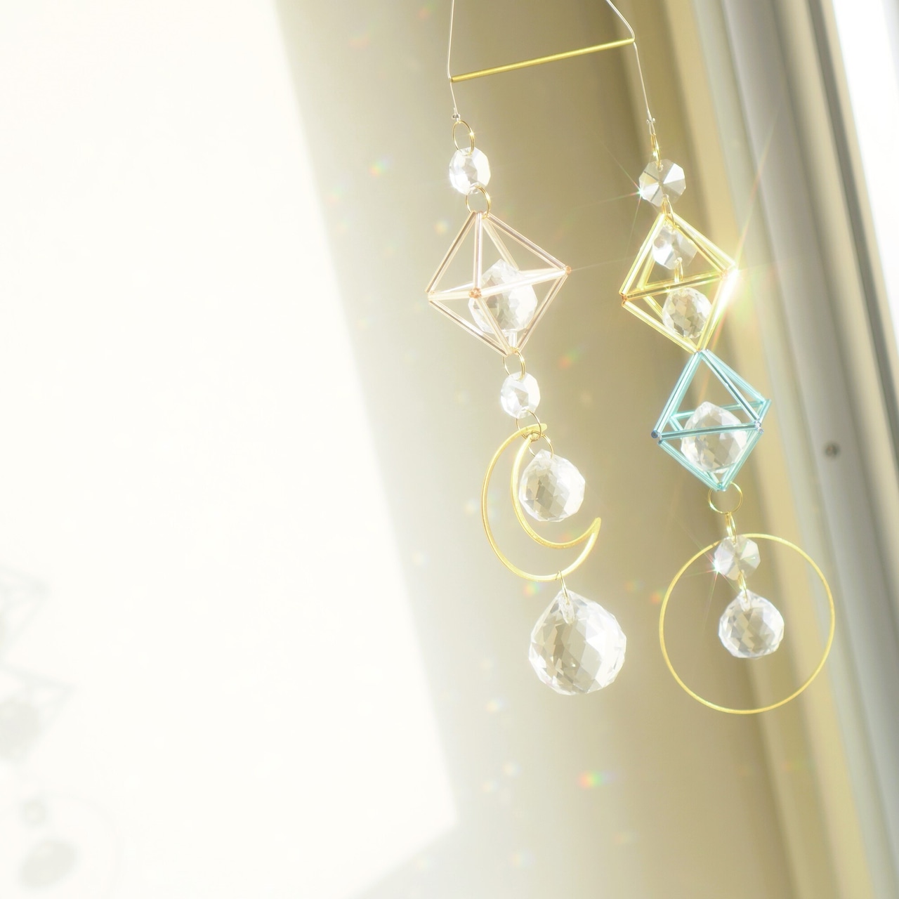 Libra S - Milky Moonlight / リブラ / Light Healing Crystal Suncatcher
