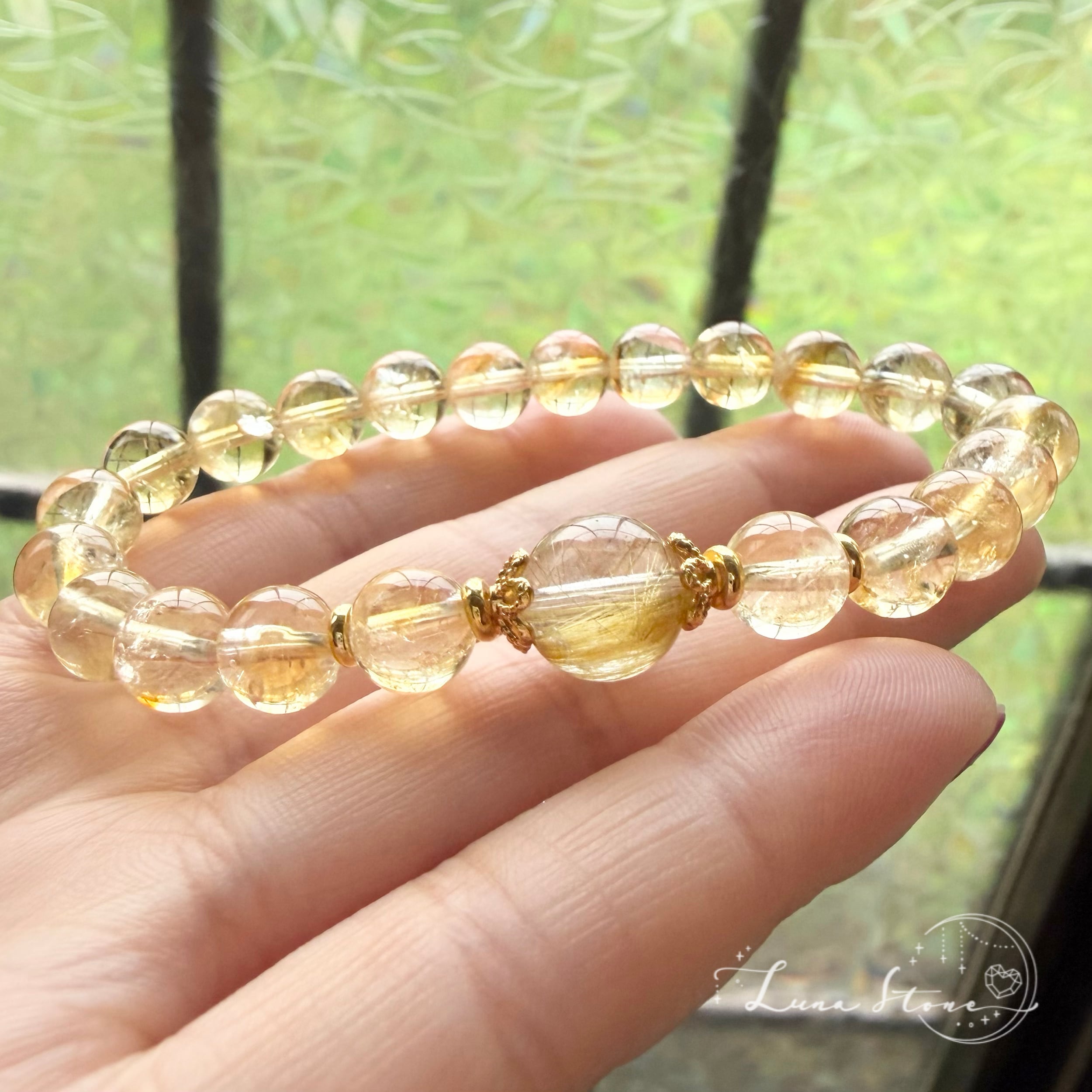 マニカラン産ヒマラヤ水晶 ピンクアイリスクォーツ】虹の煌めきを