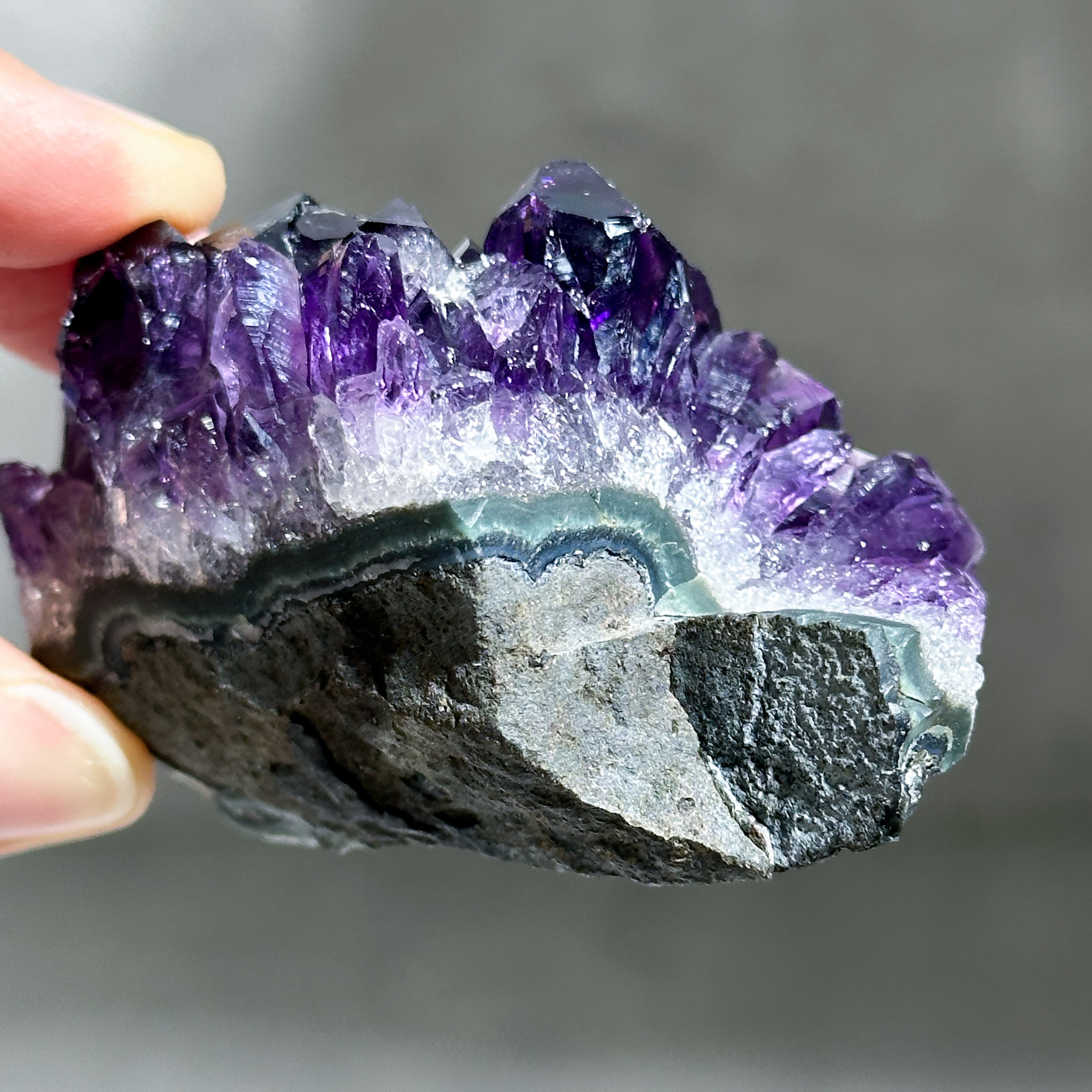 天使の指紋◎ウルグアイ産アメジスト 原石91◇ Amethyst