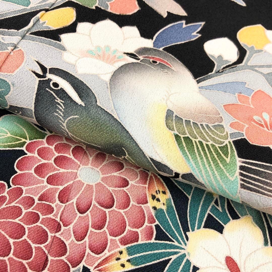 黒留袖 作家物 友禅 美しい花々に鳥 しつけ糸 K-3268 | リユース着物 