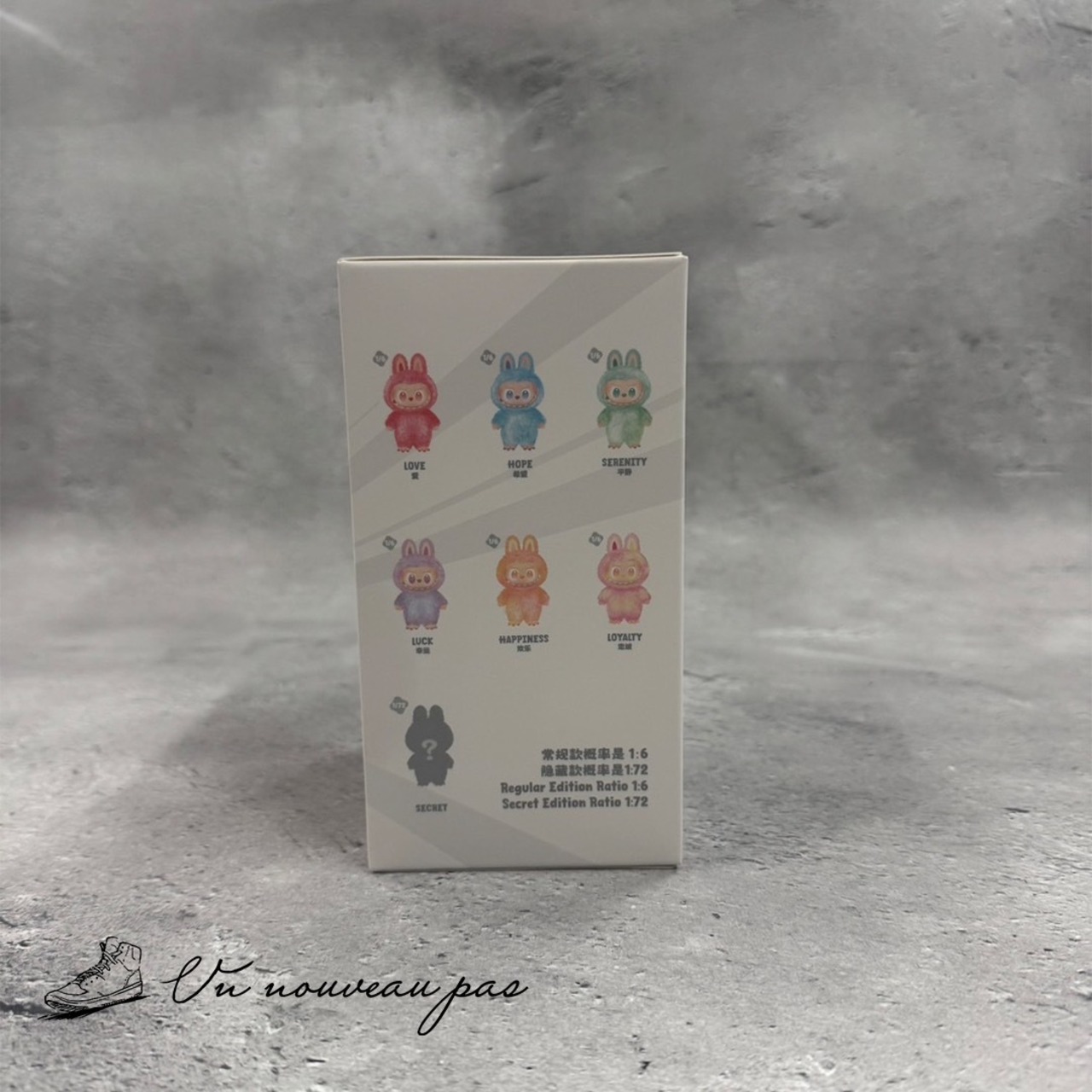 ポップマート　ラブブ　エナジー　『ピース』