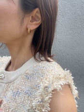 ribbed hoop pierce