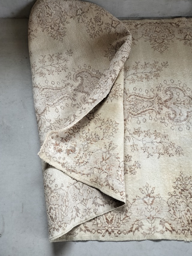 Turkish rug 264×161cm No.372