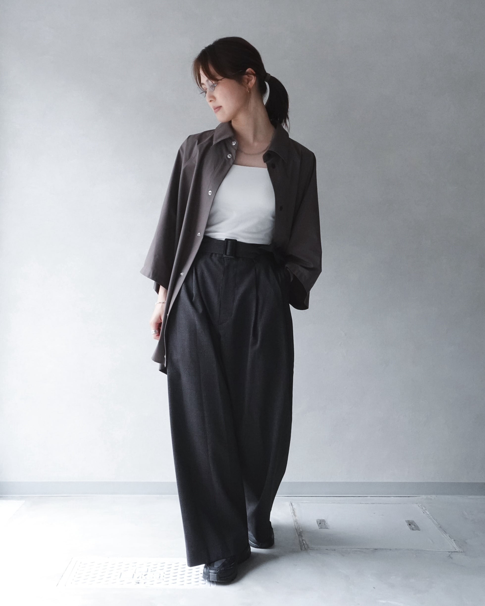 限定値下げ【VOAAOV】 Chic Tech Tuck Wide Slacks VOAAOV（ヴォアーブ） パンツ Chic Tech Tuck Wide Slacks メンズ