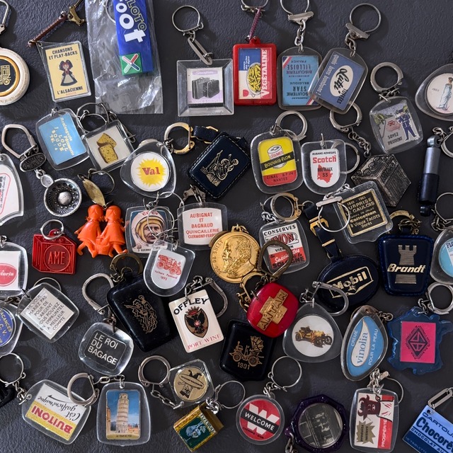 50個  フレンチ キーホルダー フランス 雑貨 ヴィンテージ  2511014-17